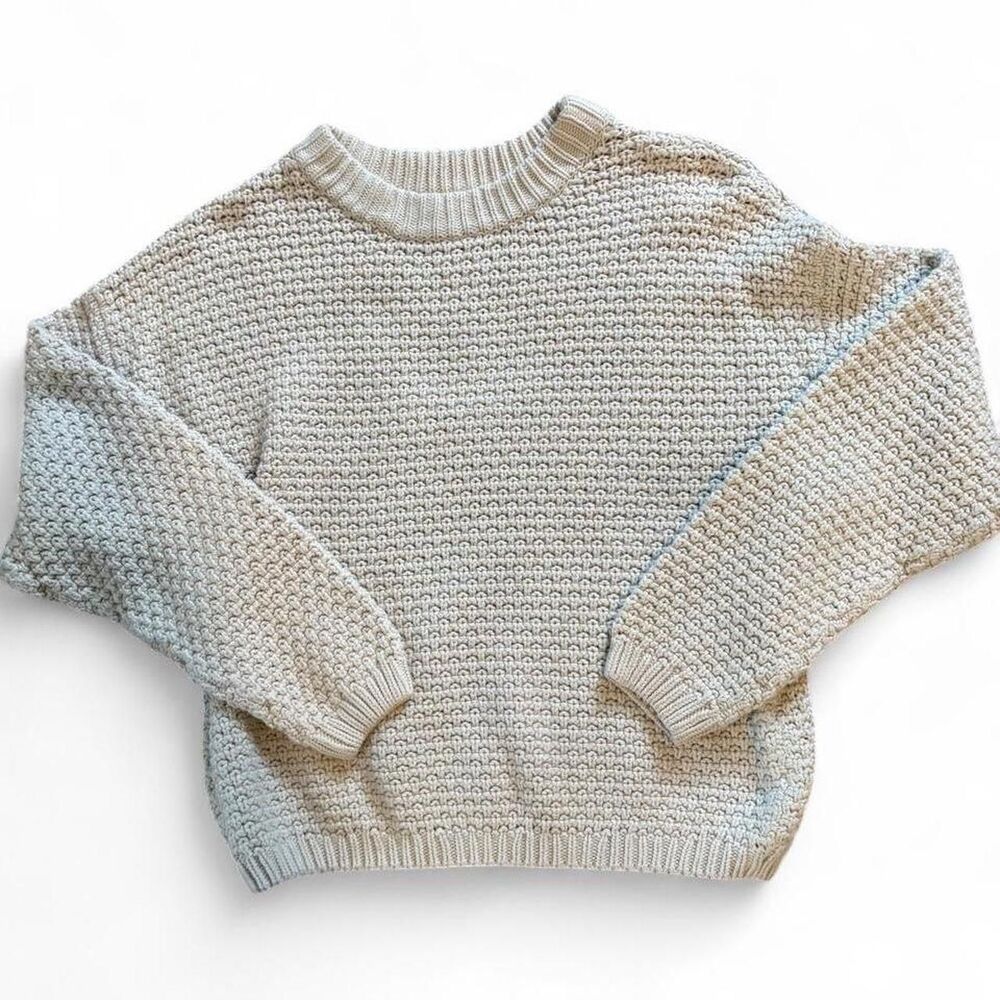 Universal-thread Women's White and Cream Jumper